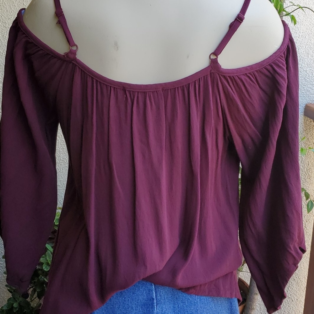 Socialite peasant off the shoulder blouse, top wine color top - Picture 4 of 5